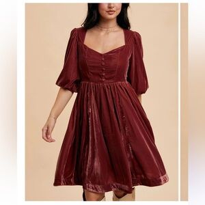 In Loom pink velvet dress sz L puff sleeve open tie back